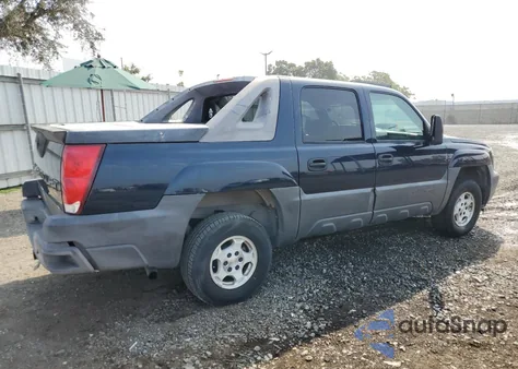 2005 Chevrolet Avalanche C1500 из США, поврежденный, VIN 3GNEC12ZX5G293267